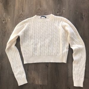 Brandy Melville cropped sweater